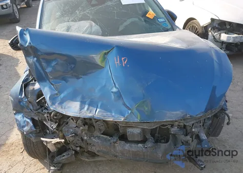 2018 Mazda Mazda3 Sport из США, поврежденный, VIN 3MZBN1U78JM241243